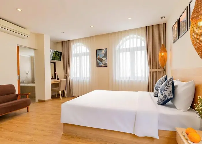 This Love Hotel
