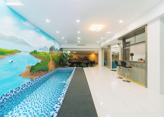 Quy Tai Premium Hotel